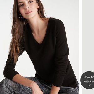 Ann Taylor 100% Cashmere black soft sweater nwot